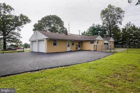 Exterior - 117 Monroe Ave, Pitman, NJ 08071 photo 8 of 10