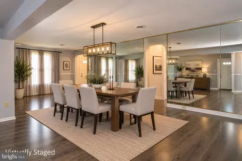 Dining - 117 Monroe Ave, Pitman, NJ 08071 photo 1 of 1