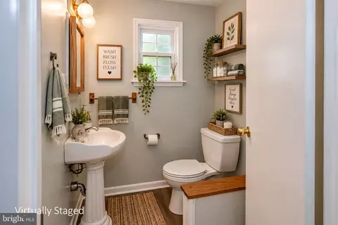 Bath - 117 Monroe Ave, Pitman, NJ 08071 photo 1 of 3