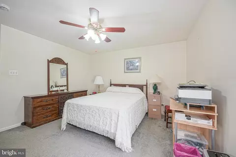 Bedroom - 217 Gaunt Dr, Mickleton, NJ 08056 photo 3 of 5