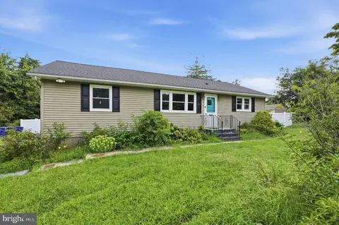 1943 West Blvd, Malaga, NJ 08328