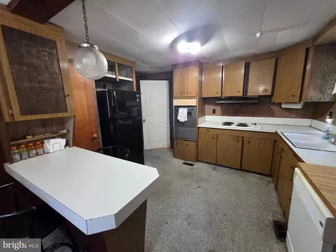 Kitchen - 799 Ferrell Rd, Monroeville, NJ 08343 photo 1 of 2