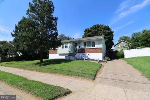 311 Simpson Ave, National Park, NJ 08063