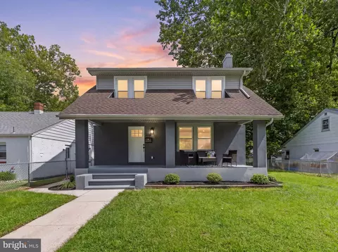 226 S Maple St, Woodbury, NJ 08096