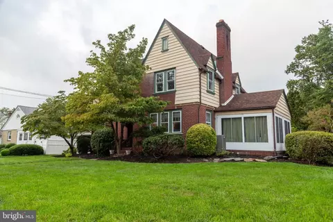 250 Delaware St, Woodbury, NJ 08096