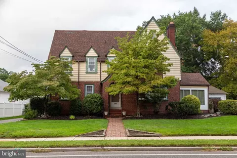 250 Delaware St, Woodbury, NJ 08096