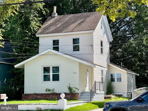 103 Logan Ln, Bridgeport, NJ 08014