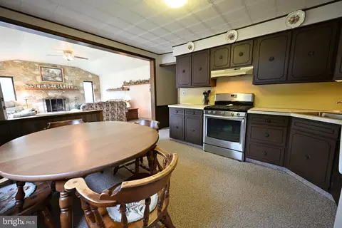 Kitchen - 1503 E Malaga Rd, Williamstown, NJ 08094 photo 3 of 5