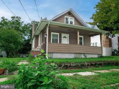 61 Watkins Ave, Woodbury, NJ 08096