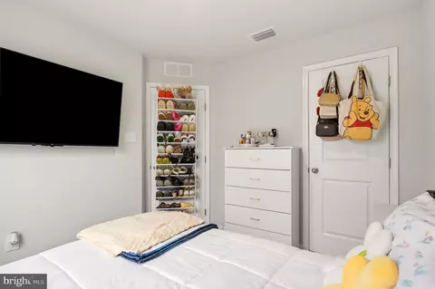 Bedroom - 217 Conte Ct, Williamstown, NJ 08094 photo 4 of 5