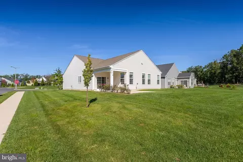 Exterior - 3543 Castleton Dr, Williamstown, NJ 08094 photo 2 of 9