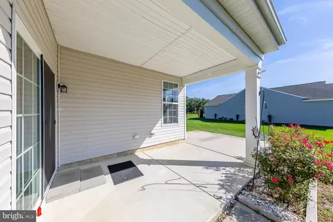 Exterior - 3543 Castleton Dr, Williamstown, NJ 08094 photo 4 of 9