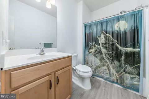 Bath - 3543 Castleton Dr, Williamstown, NJ 08094 photo 1 of 1