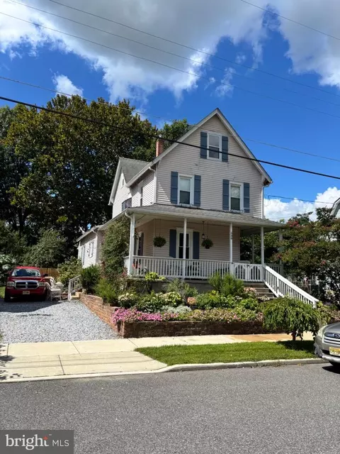 539 Park Ave, Swedesboro, NJ 08085
