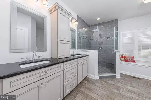 Bath - 742 Rattling Run Rd, Mickleton, NJ 08056 photo 1 of 2