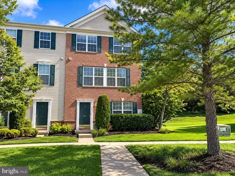 802 Brandywine Dr, Williamstown, NJ 08094