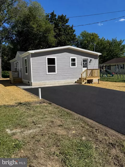 128 East Blvd, Glassboro, NJ 08028
