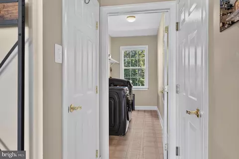 Entry Way - 51 Providence Rd, Mickleton, NJ 08056 photo 4 of 9