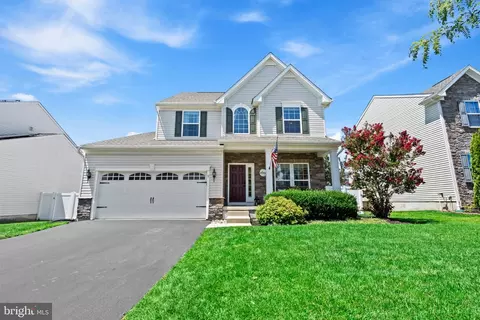 9 Bayberry Way, Swedesboro, NJ 08085