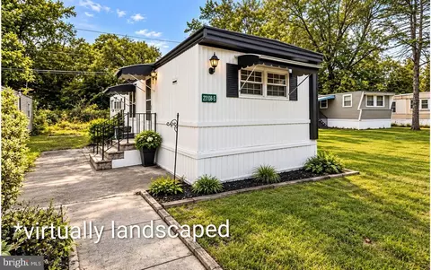 1762 Crown Point Rd #2310 B-S, West Deptford, NJ 08086