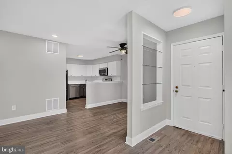 Entry Way - 1 Devon Pl, Sewell, NJ 08080 photo 1 of 3