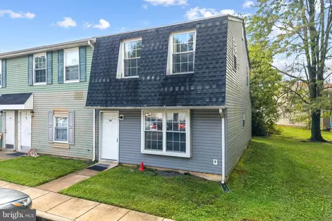 54 Beau Rivage Dr, Glassboro, NJ 08028