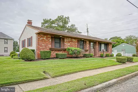 300 Nassau, Paulsboro, NJ 08066