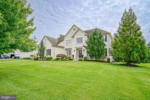 10 Joseph Dr, Sewell, NJ 08080