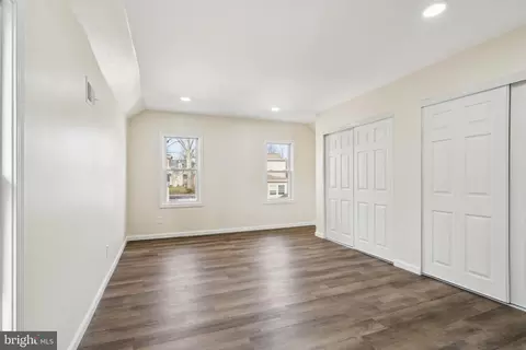 Entry Way - 457 Wesley Ave, Pitman, NJ 08071 photo 6 of 7