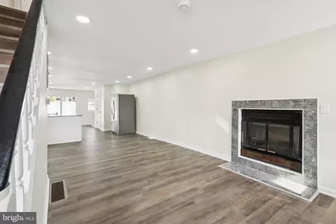 Living - 457 Wesley Ave, Pitman, NJ 08071 photo 1 of 3