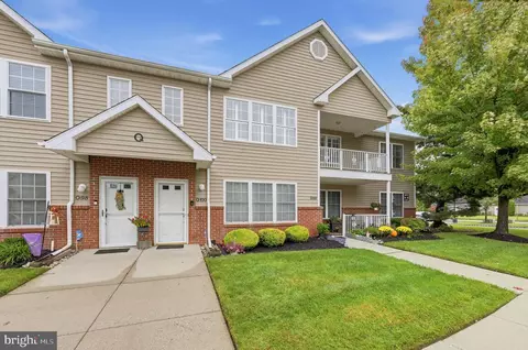 100 Q Pristine Pl #Q, Sewell, NJ 08080