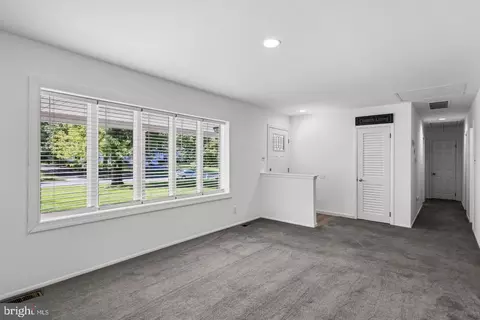 Living - 85 Myrtle Ave, Mickleton, NJ 08056 photo 5 of 8