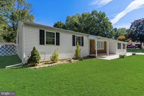 Exterior - 85 Myrtle Ave, Mickleton, NJ 08056 photo 3 of 5