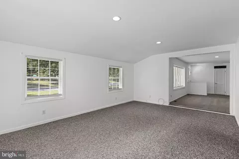 Living - 85 Myrtle Ave, Mickleton, NJ 08056 photo 7 of 8