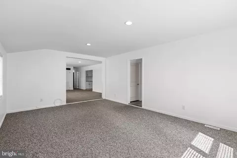 Living - 85 Myrtle Ave, Mickleton, NJ 08056 photo 8 of 8