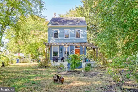 1434 Red Bank Ave, West Deptford, NJ 08086