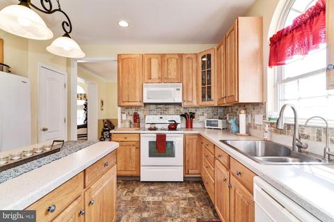 2 Downs St, Clayton, NJ 08312 photo 15
