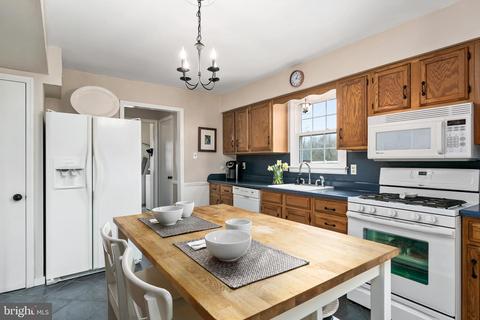 413 Doerrmann Dr, Mickleton, NJ 08056 photo 10