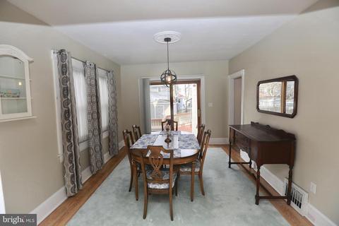 212 E Holly Ave, Pitman, NJ 08071 photo 8