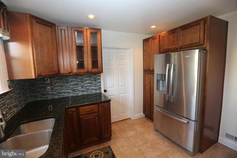 212 E Holly Ave, Pitman, NJ 08071 photo 12