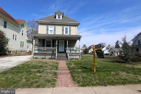 212 E Holly Ave, Pitman, NJ 08071 photo 2