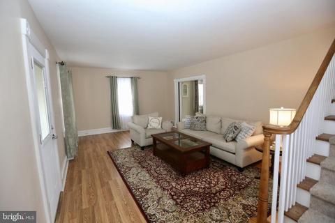 212 E Holly Ave, Pitman, NJ 08071 photo 4