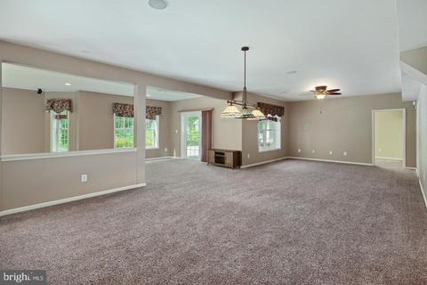506 Legends Ct, Mickleton, NJ 08056 photo 6