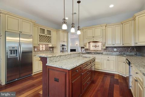 506 Legends Ct, Mickleton, NJ 08056 photo 3