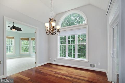 506 Legends Ct, Mickleton, NJ 08056 photo 12
