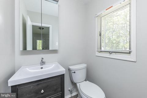 90 Democrat Rd, Mickleton, NJ 08056 photo 13