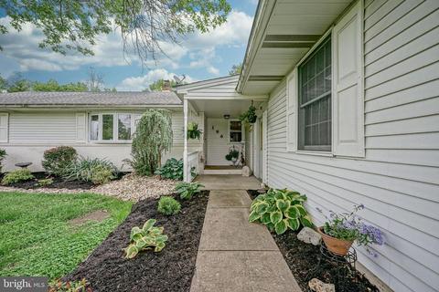 196 Harmony Rd, Mickleton, NJ 08056 photo 2