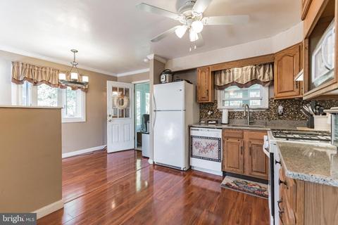529 Spruce Ave, Pitman, NJ 08071 photo 2