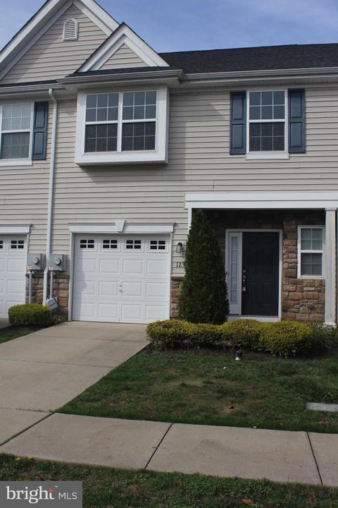 123 Eagleview Ter, Mount Royal, NJ 08061 photo 1