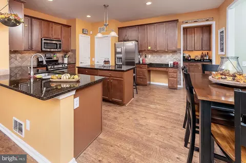 215 Bartlett Dr, Mickleton, NJ 08056 photo 11